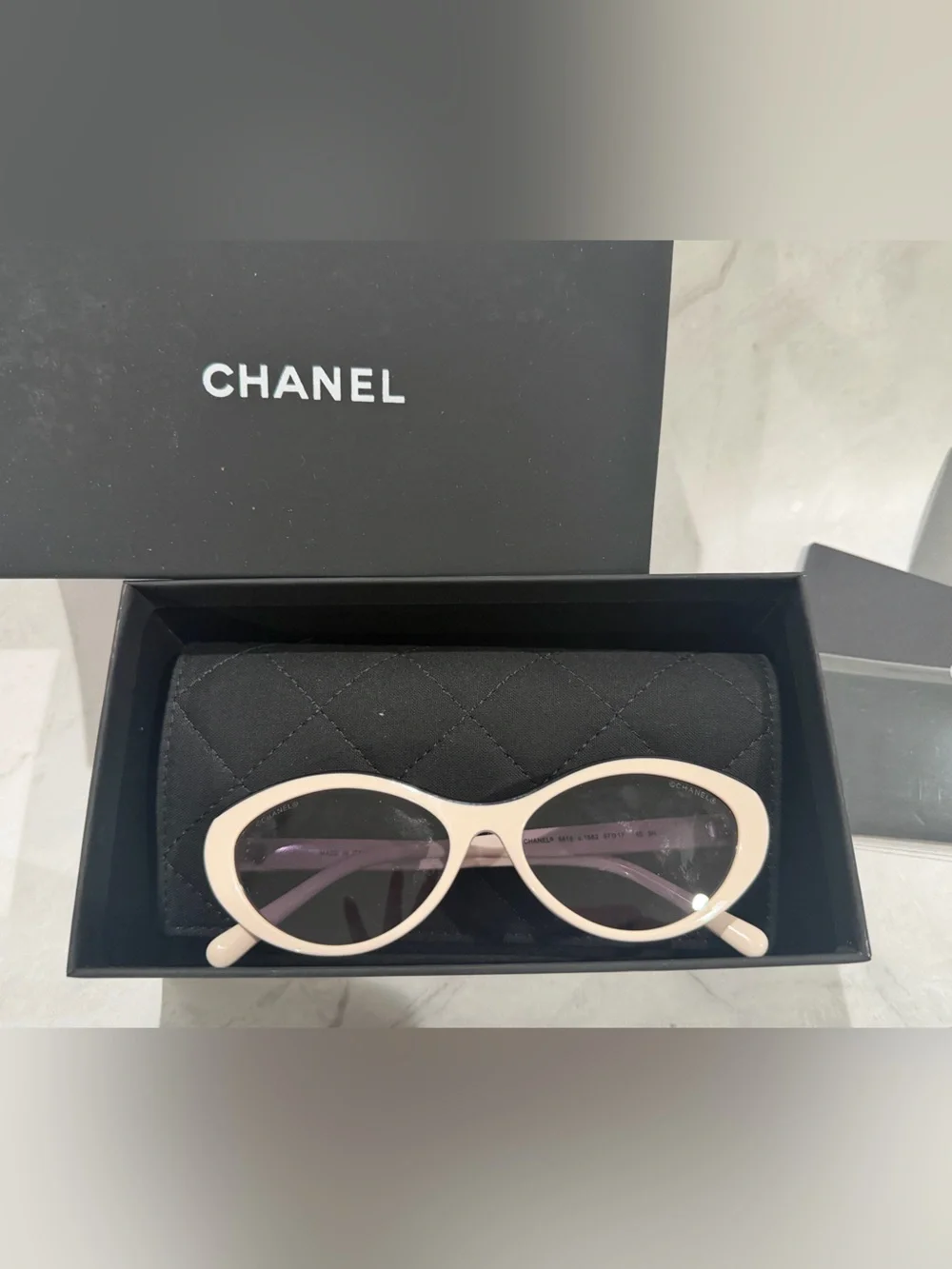 Beige/Pink Tone and Black Cat-Eye Sunglasses with Dark Lenses